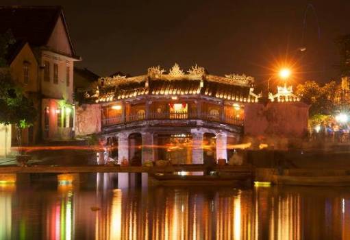 Hoi An at night in my eyes - Let’s saunter around