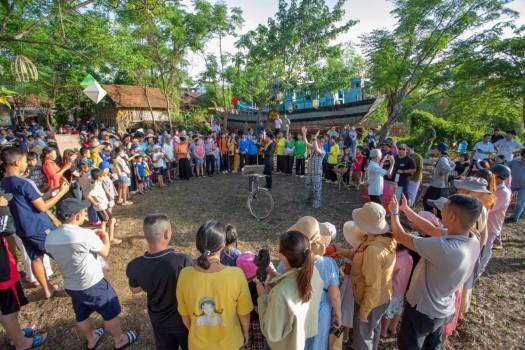 Nhiều hoạt động phong phú, đặc sắc tại phiên Chợ quê Kim Bồng
