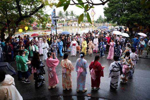 Sôi động đêm khai mạc Giao lưu văn hóa Hội An -...