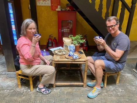 Chạm vào di sản